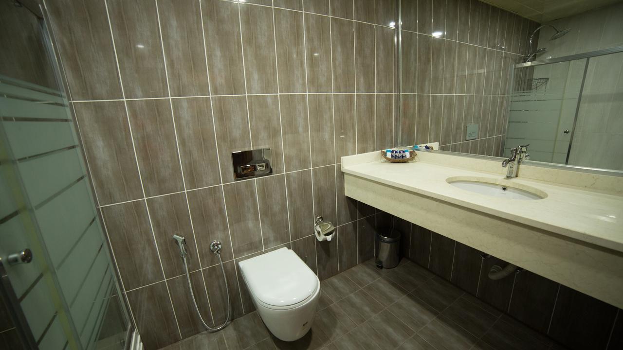 New City Hotel Masazir Exteriér fotografie