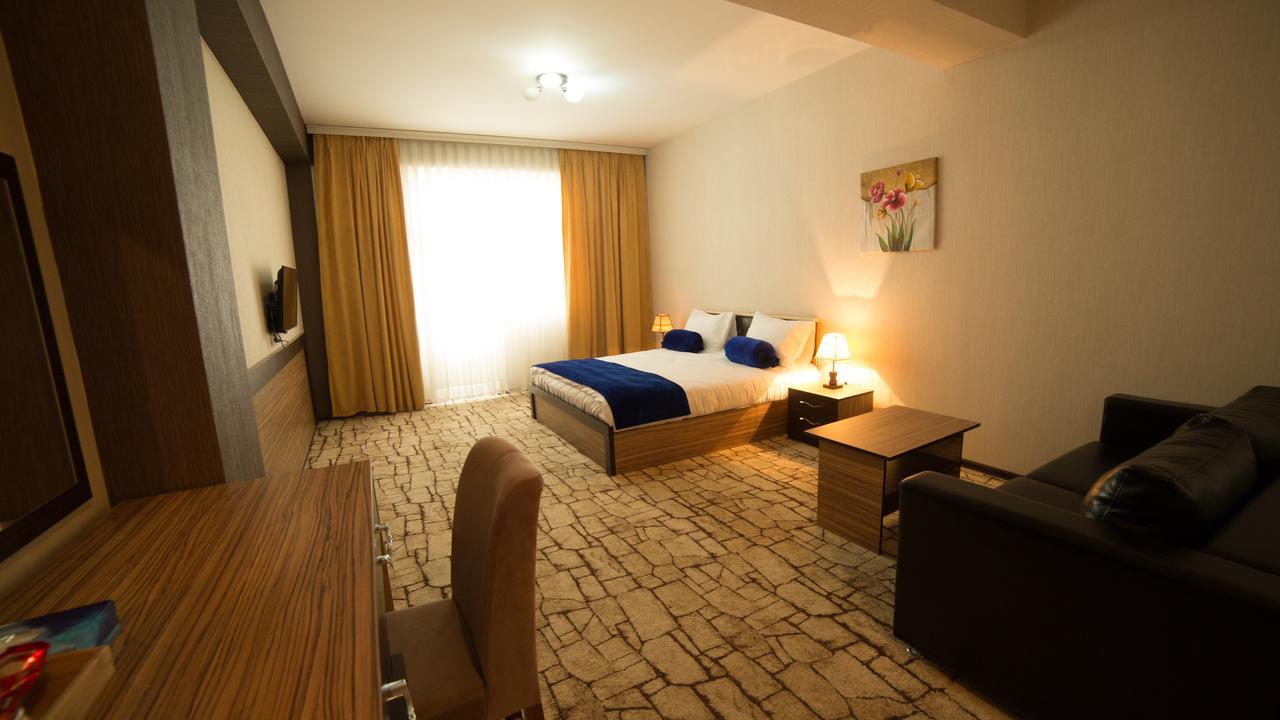 New City Hotel Masazir Exteriér fotografie